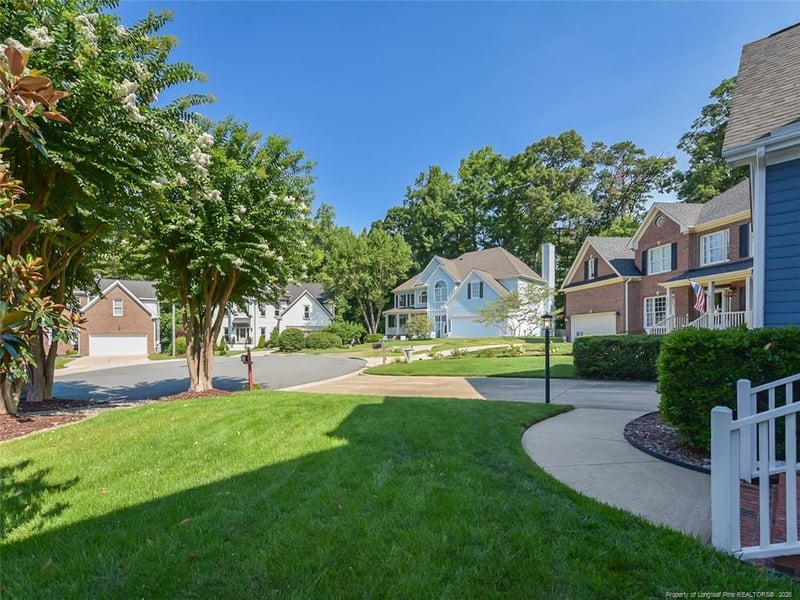 8812 Valley Springs Pl, Raleigh, NC 27615