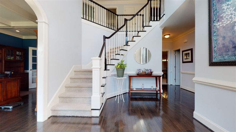 8812 Wormsloe Dr, Knightdale, NC 27545