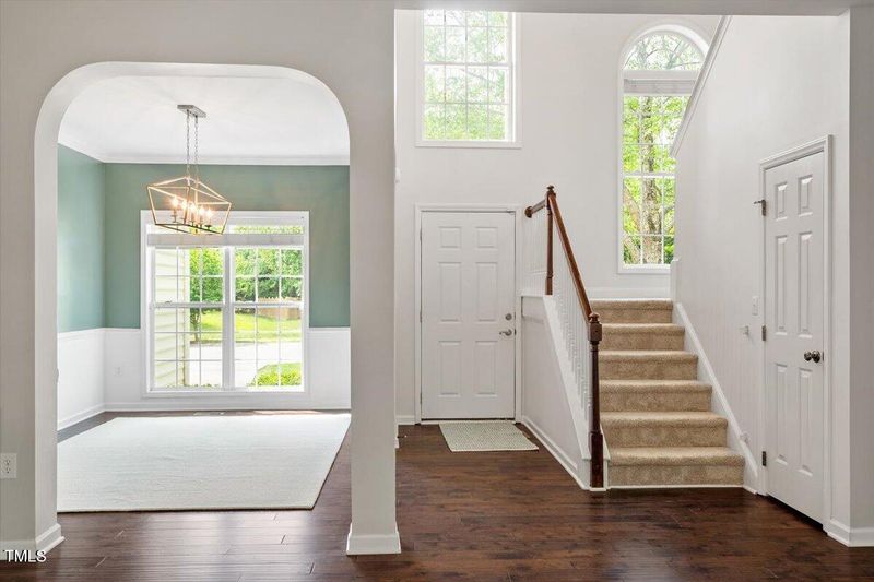 8814 Waynick Dr, Raleigh, NC 27617