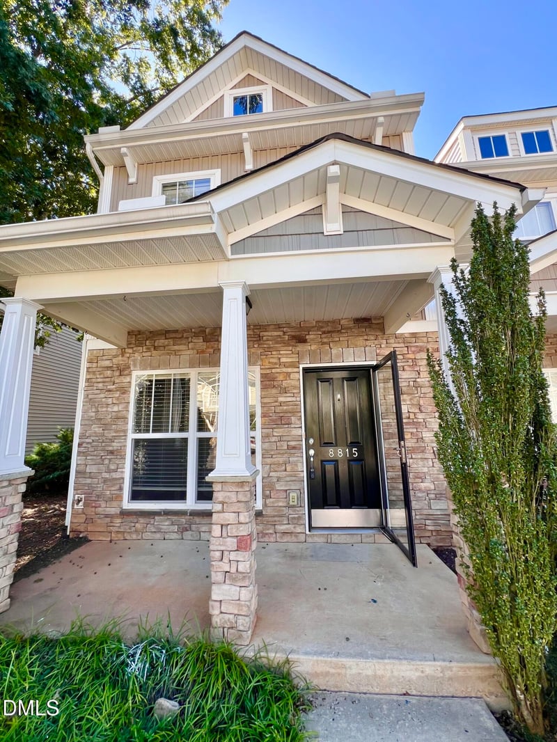 8815 Orchard Grove Way, Raleigh, NC 27612