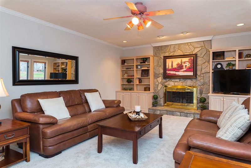8816 Ross Ct, Raleigh, NC 27613