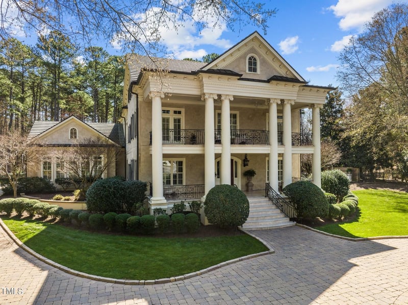 8816 Valentine Ct, Raleigh, NC 27615