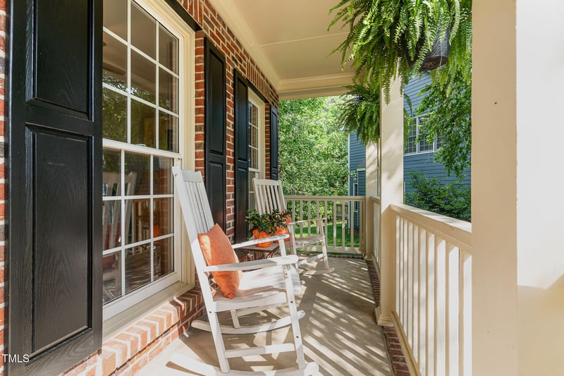 8816 Valley Springs Pl, Raleigh, NC 27615