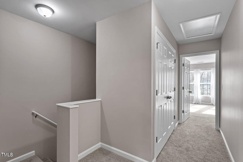 882 John St, Clayton, NC 27520