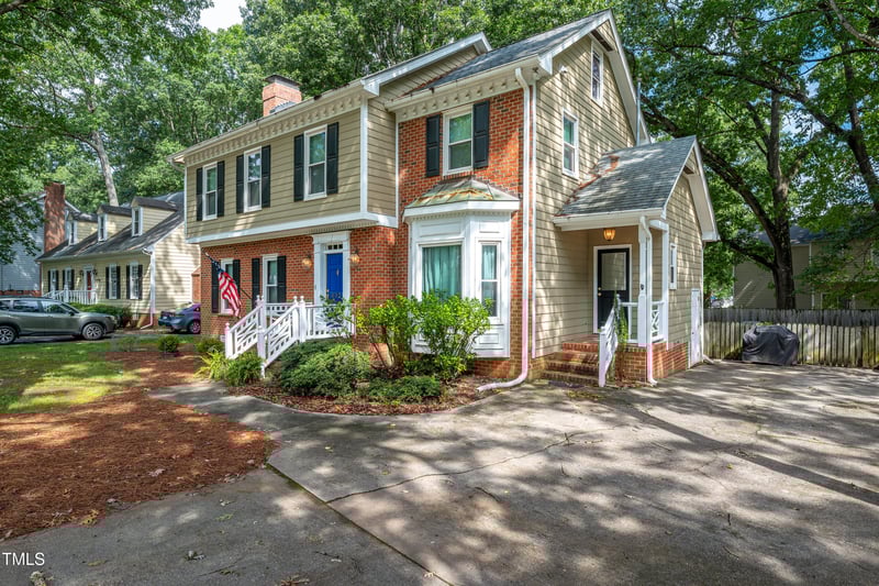 8821 Campfire Trl, Raleigh, NC 27615