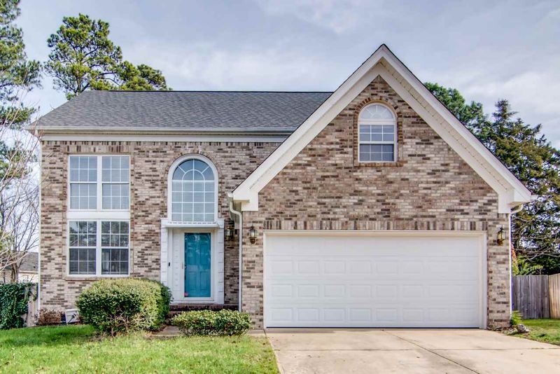 8821 Harps Mill Rd, Raleigh, NC 27615