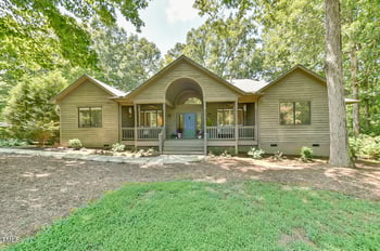 8821 Oconee Ct, Chapel Hill, NC 27516
