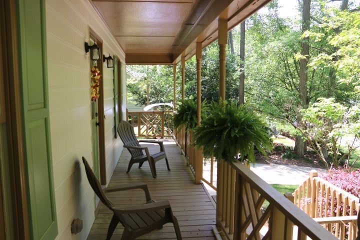 8821 Reigate Ln, Raleigh, NC 27603