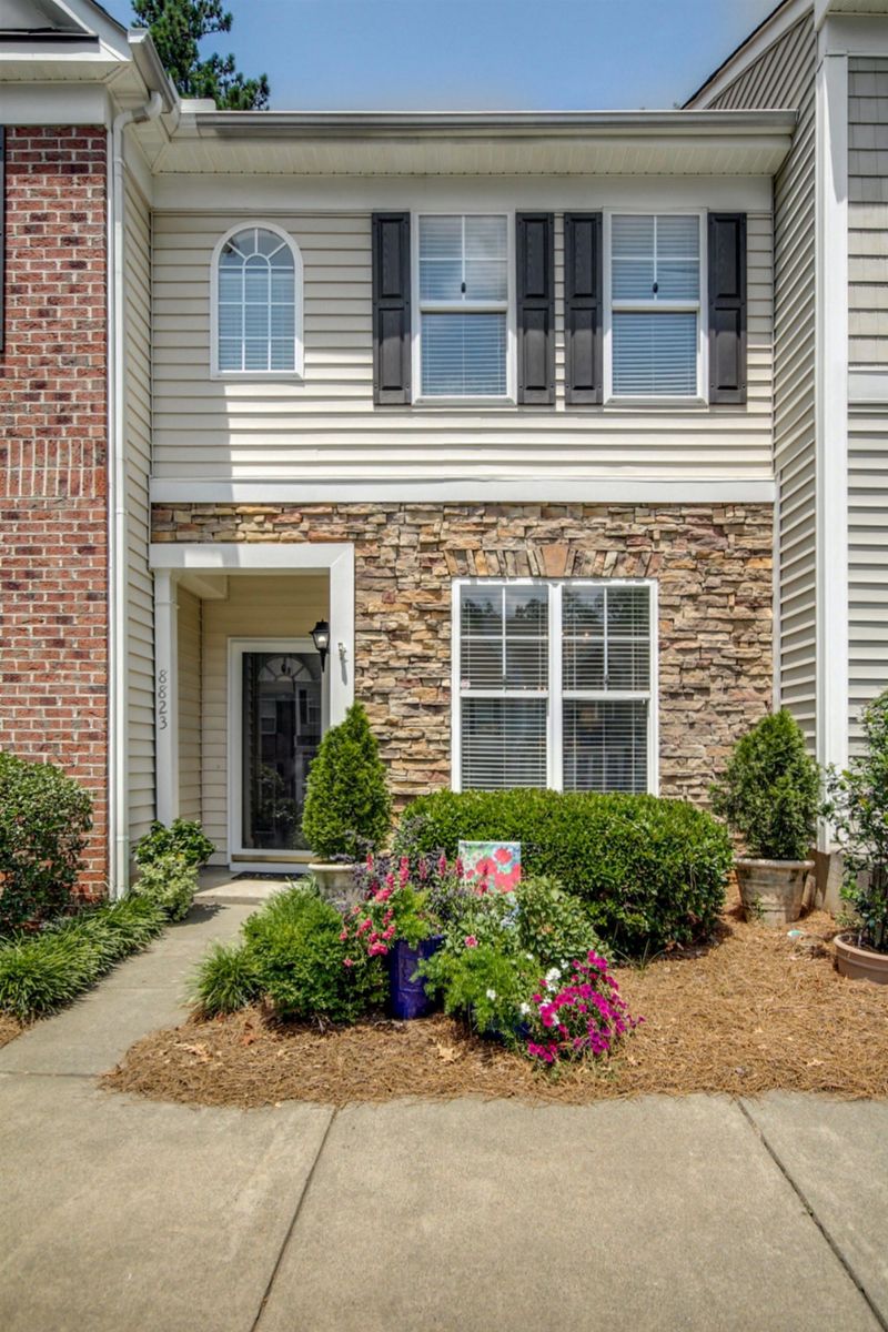 8823 Camden Park Dr, Raleigh, NC 27613