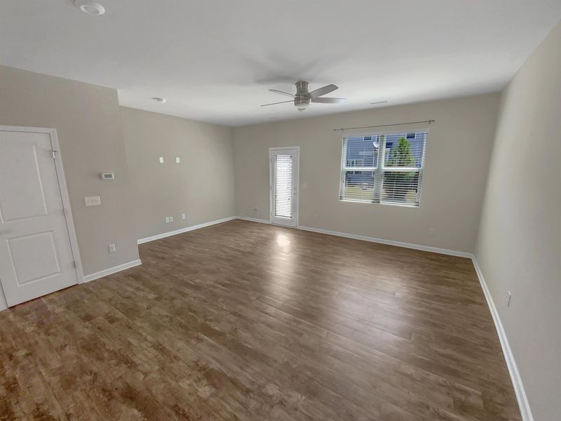 8823 Commons Townes Dr, Raleigh, NC 27616