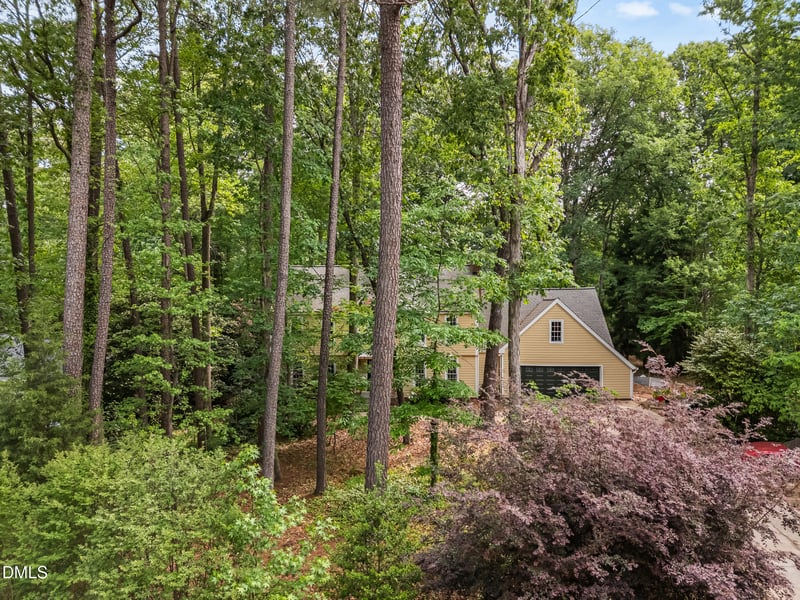 8824 Woodyhill Rd, Raleigh, NC 27613