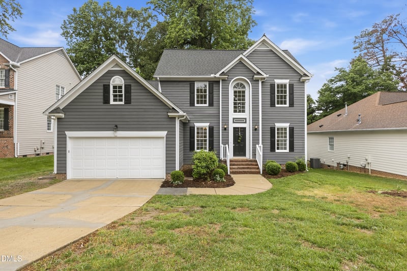 8825 Deerland Grove Dr, Raleigh, NC 27615
