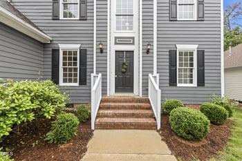 8825 Deerland Grove Dr, Raleigh, NC 27615