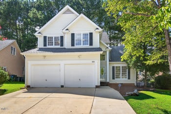 8825 Kirkstall Ct, Raleigh, NC 27615
