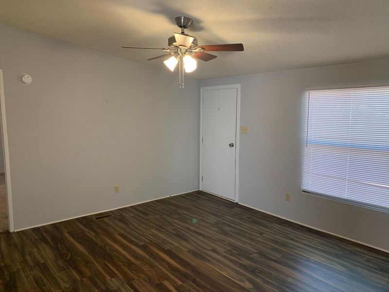 8834 Creek Rd, Willow Springs, NC 27592
