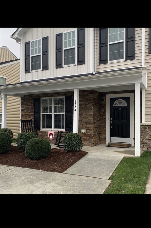 8834 Thornton Town Pl, Raleigh, NC 27616