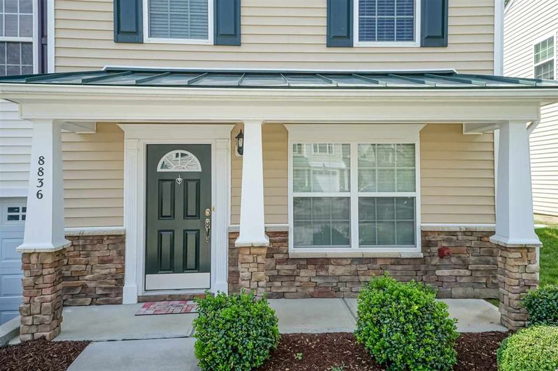 8836 Thornton Town Pl, Raleigh, NC 27616