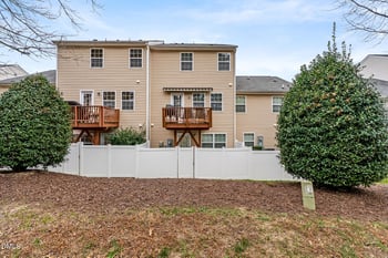 8840 Thornton Town Pl, Raleigh, NC 27616