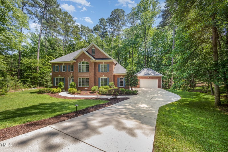 8840 Woodyhill Rd, Raleigh, NC 27613