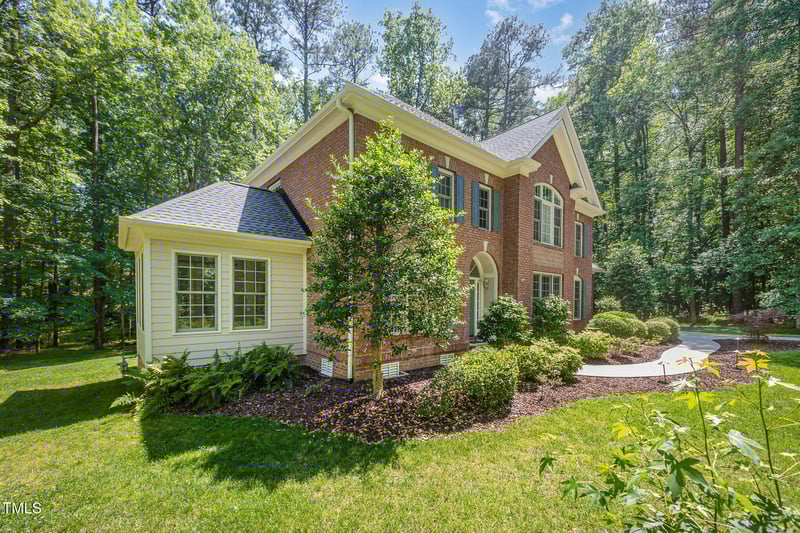 8840 Woodyhill Rd, Raleigh, NC 27613