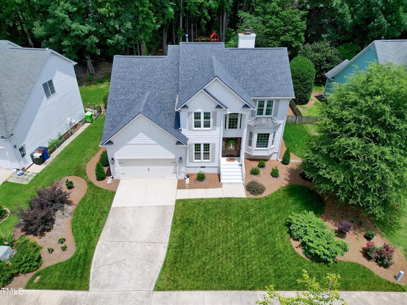 8841 Deerland Grove Dr, Raleigh, NC 27615