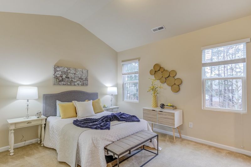 8842 Commons Townes Dr, Raleigh, NC 27616