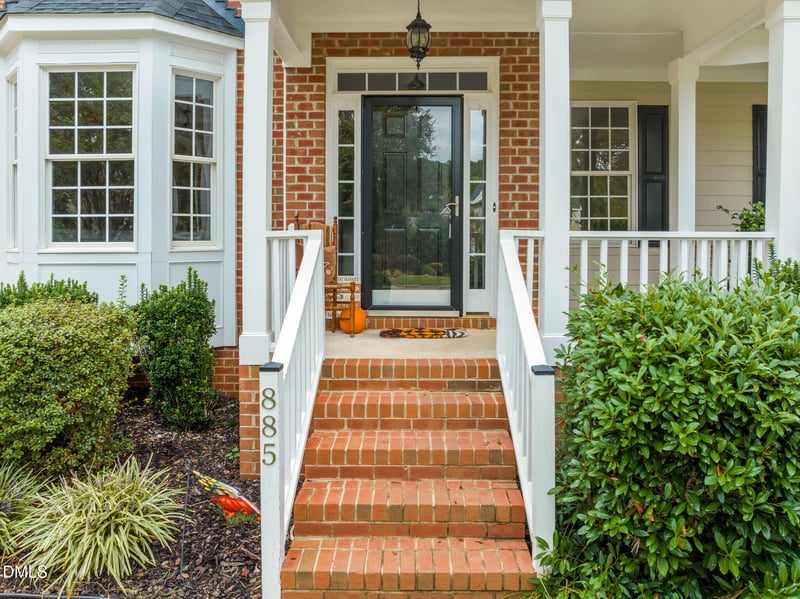 885 Hadrian Dr, Garner, NC 27529