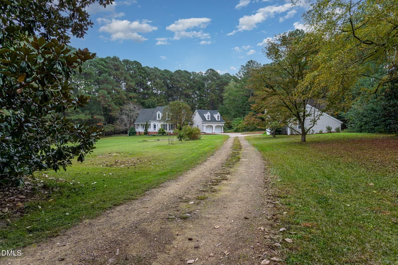 885 Rawls Club Rd, Fuquay Varina, NC 27526