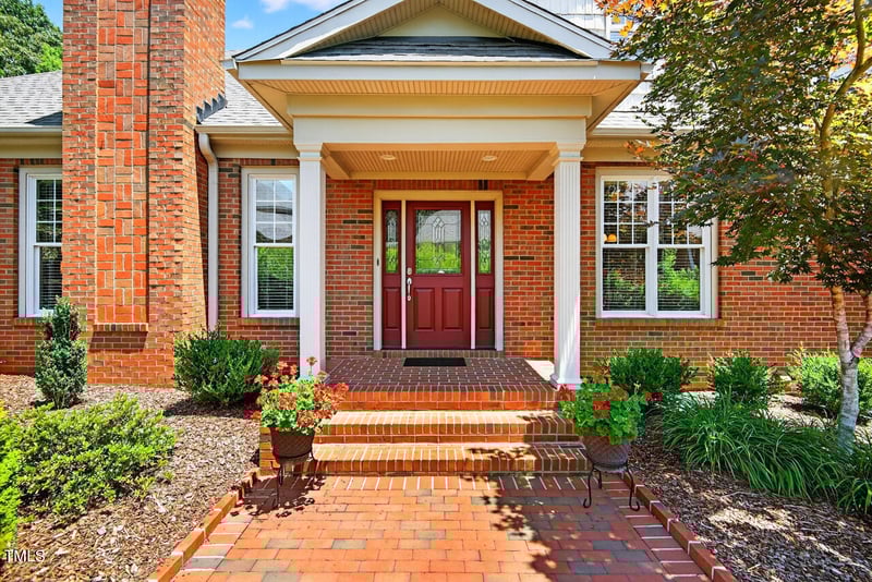 8851 Mariner Dr, Raleigh, NC 27615