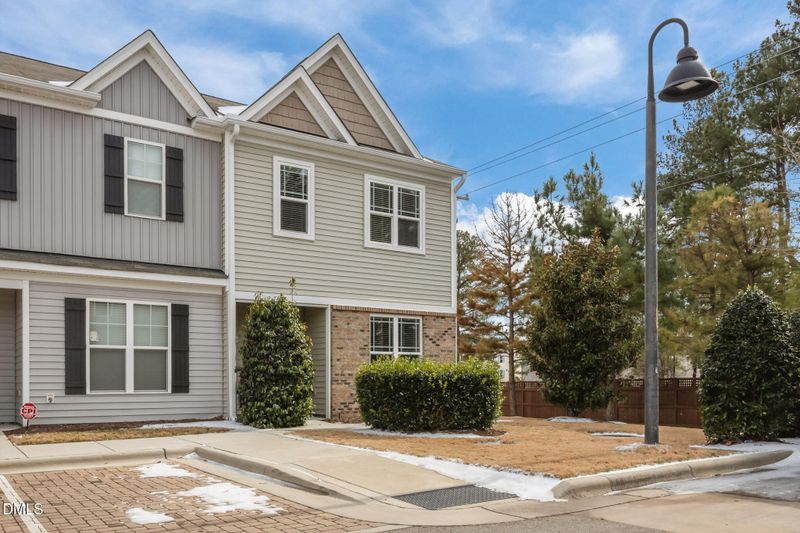 8856 Commons Townes Dr, Raleigh, NC 27616