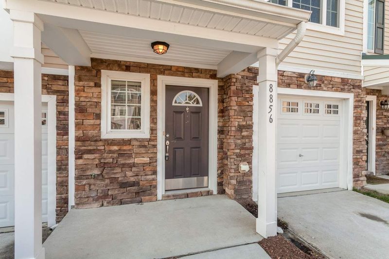 8856 Thornton Town Pl, Raleigh, NC 27616