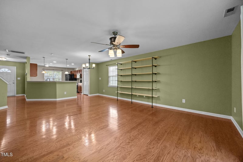 8857 Thornton Town Pl, Raleigh, NC 27616