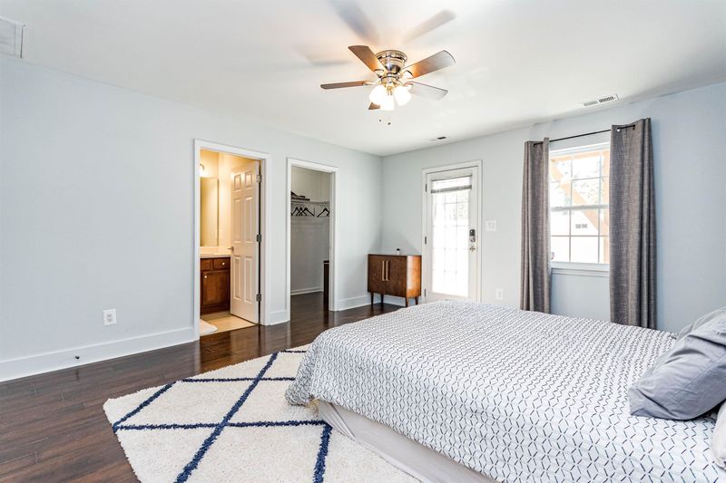 8858 Thornton Town Pl, Raleigh, NC 27616