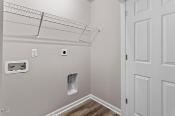 886 John St, Clayton, NC 27520