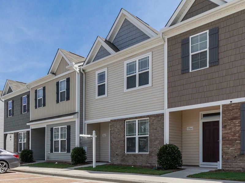 8862 Commons Townes Dr, Raleigh, NC 27616