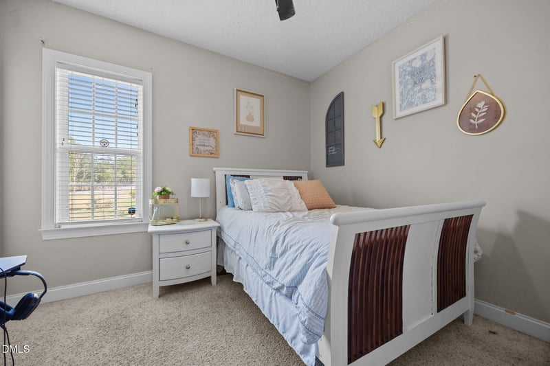 887 Coachman Way, Sanford, NC 27332