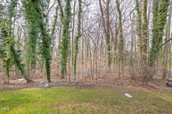 887 Dalewood Dr, Raleigh, NC 27610