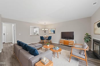 887 Dalewood Dr, Raleigh, NC 27610