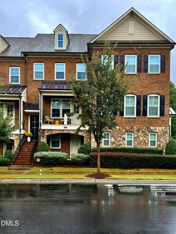 887 Wake Towne Dr, Raleigh, NC 27609