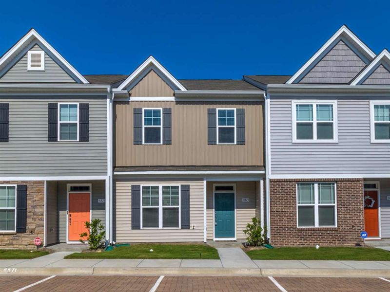 8873 Commons Townes Dr, Raleigh, NC 27616