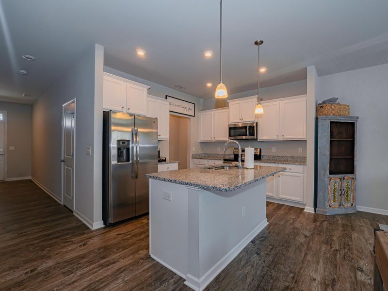 8876 Commons Townes Dr, Raleigh, NC 27616