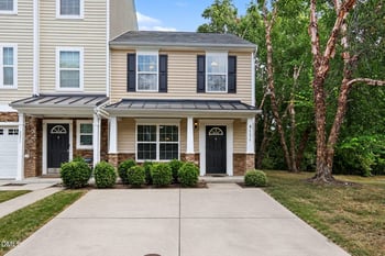 8879 Thornton Town Pl, Raleigh, NC 27616