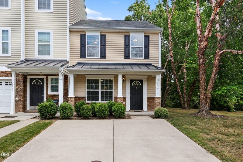 8879 Thornton Town Pl, Raleigh, NC 27616