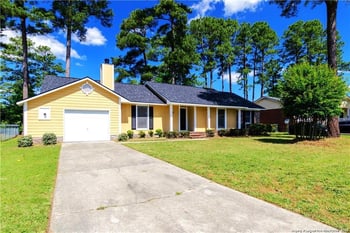 888 Santiato Dr, Fayetteville, NC 28314
