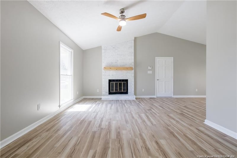 888 Santiato Dr, Fayetteville, NC 28314