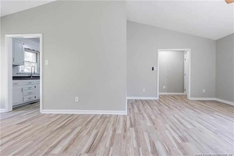 888 Santiato Dr, Fayetteville, NC 28314