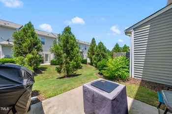 8885 Commons Townes Dr, Raleigh, NC 27616