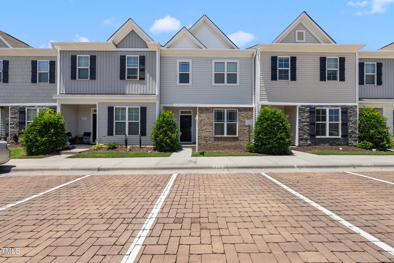 8885 Commons Townes Dr, Raleigh, NC 27616