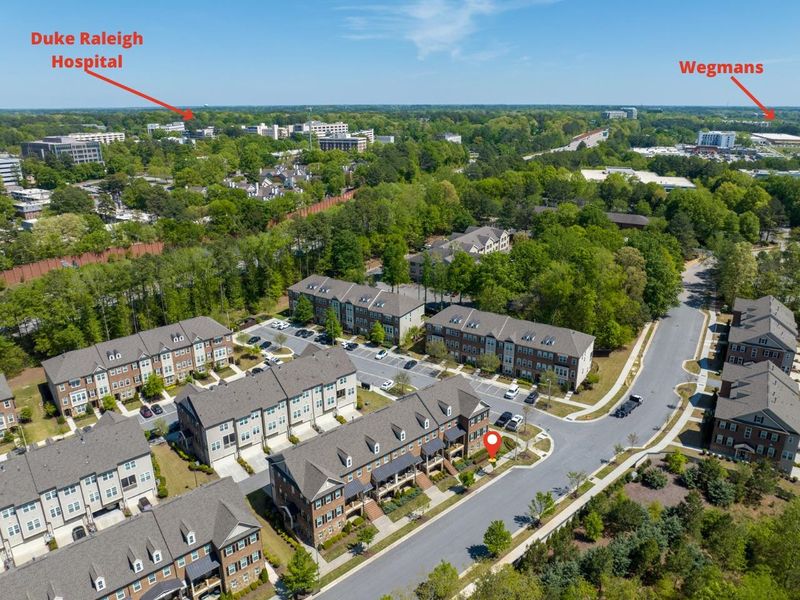889 Wake Towne Dr, Raleigh, NC 27609