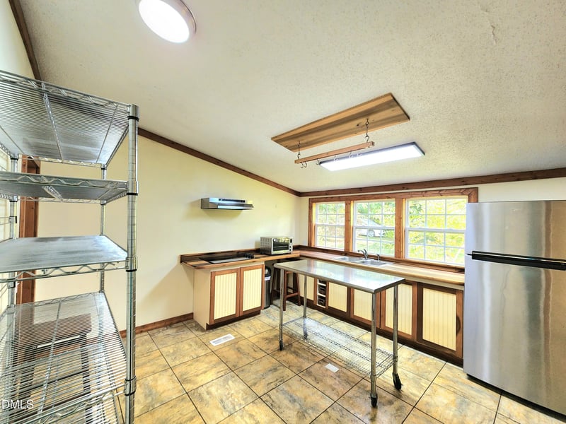 889 Whitley Rd, Middlesex, NC 27557